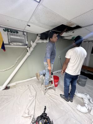 Handyman in Danbury, CT (1)